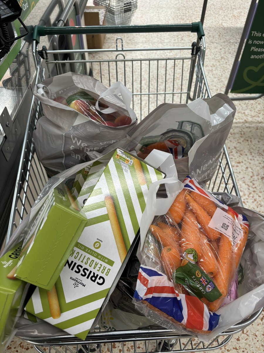 Healthy snack delivery! <a href="/HAFCalderdale/">Healthy Holidays Calderdale Programme</a> #HAF