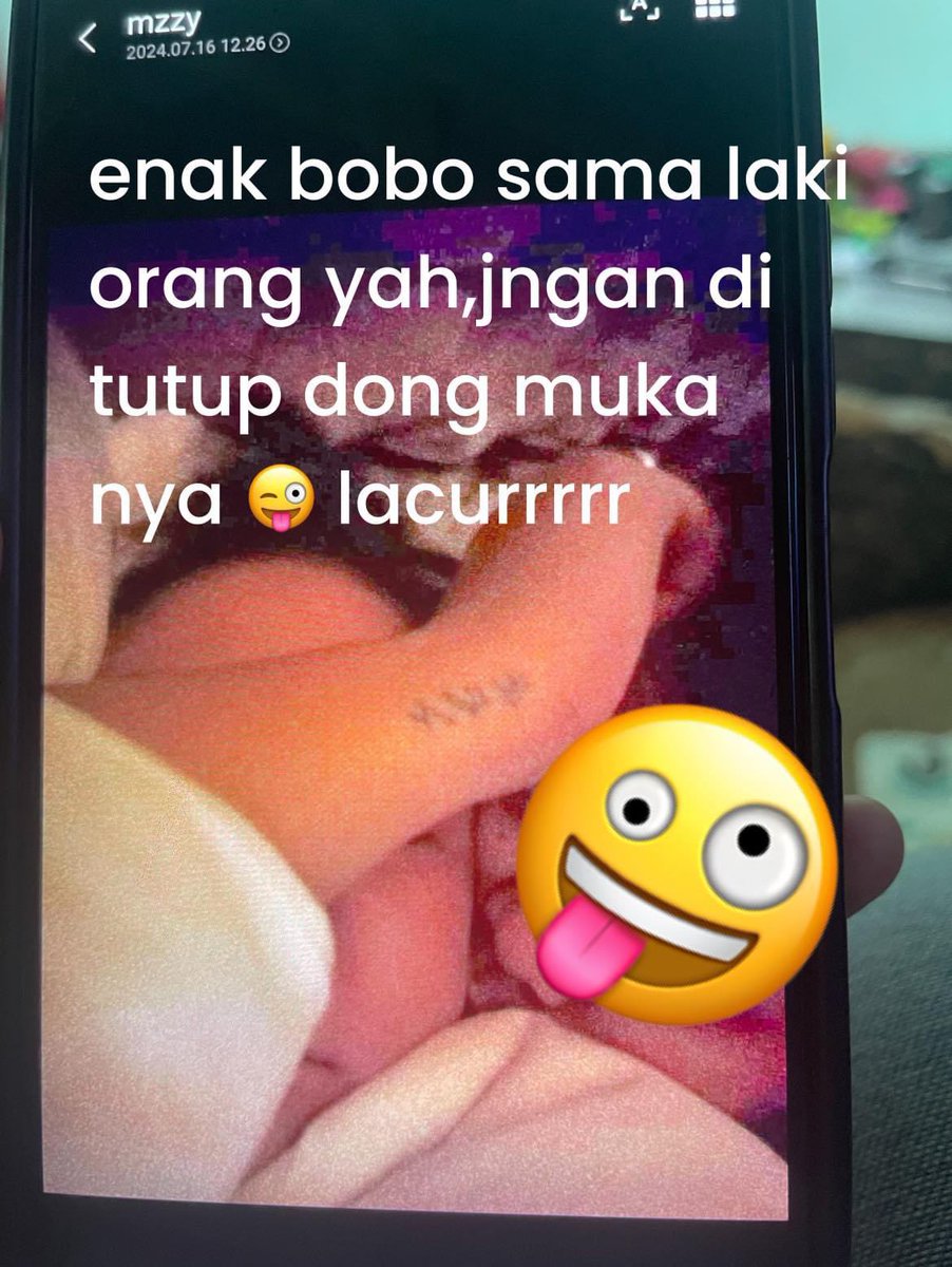 NGERI BANGET KALO ISTRI SAH UDAH BONGKAR AIB PERSELINGKUHAN 🫣

kenapa ya muka selingkuhan ga jauh dari rantai shogun 😭😭