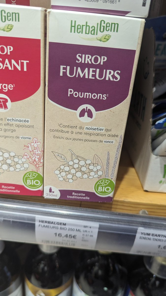 CompileDeBlague's tweet photo. Est ce que je suis bobo si j'arrête la puff pour du sirop fumeur bio 🫣😔 https://t.co/CRykAhOZTx