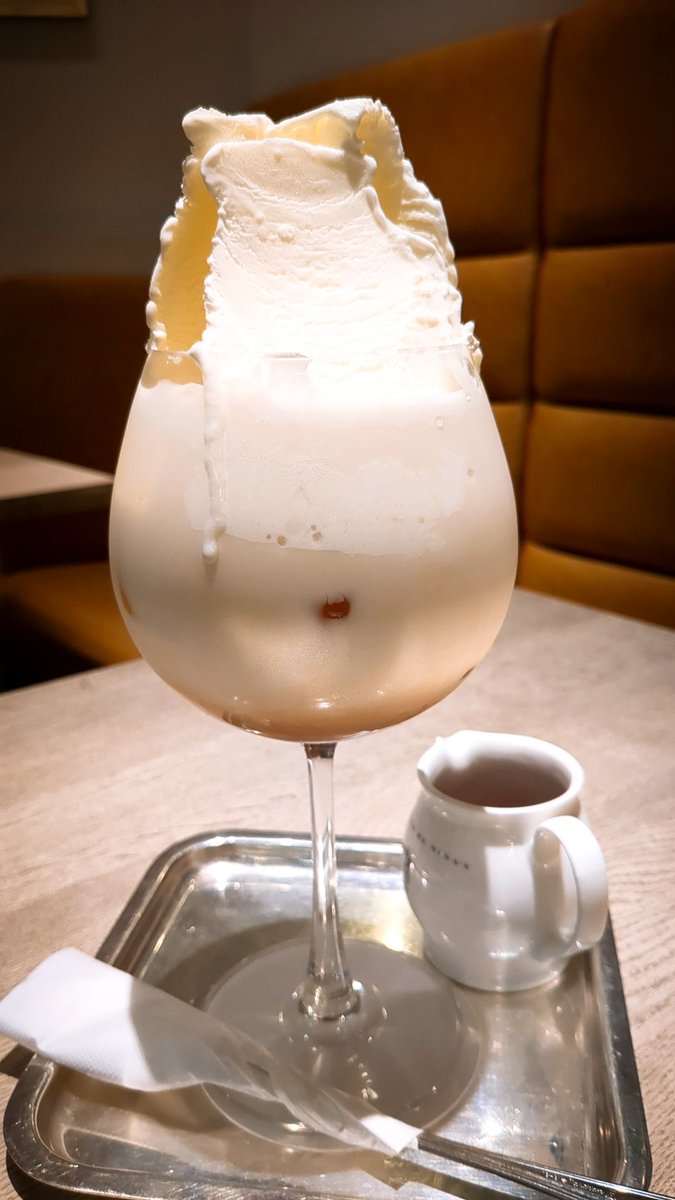 ローズダレーナ　ロイヤルクリーム ローズダレーナ ロイヤルクリーム ローズダレーナ ロイヤルクリーム