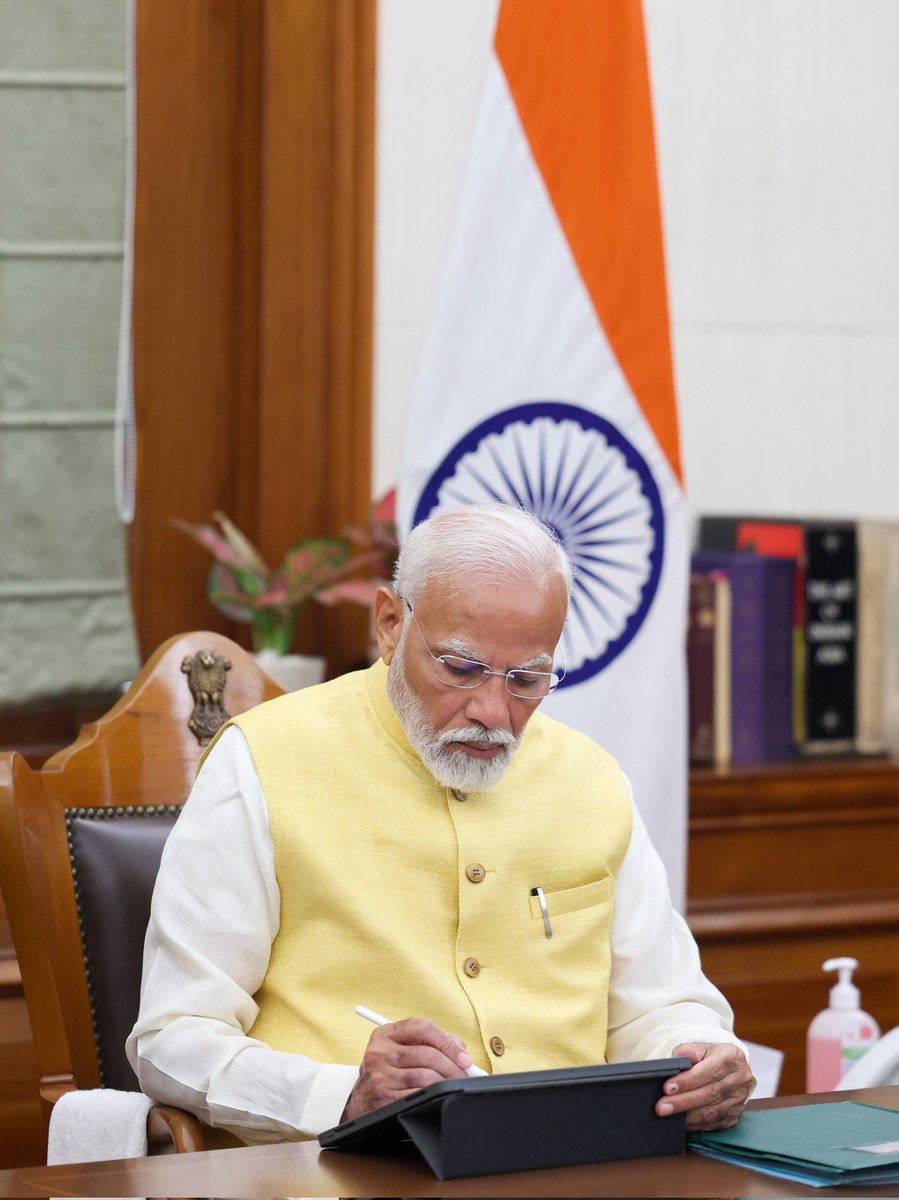 h_pongilath's tweet photo. The application submission process for the National Means-cum-Merit #Scholarship Scheme (#NMMSS), launched to provide scholarships to meritorious students from Economically Weaker Sections (#EWS) has started on the National Scholarship Portal (NSP).
Last date is 31 August 2024 https://t.co/nqoT3jaHP0