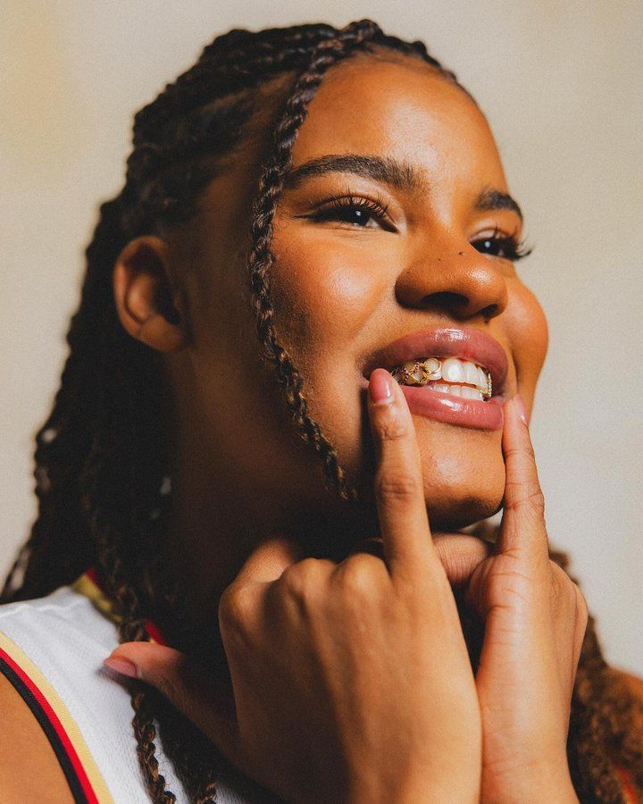 fubiz's tweet image. Olympic Grills of German Basketball Player Nyara Sabally ✨ by fineassfronts 
#grills #art #olympic #sport #basket