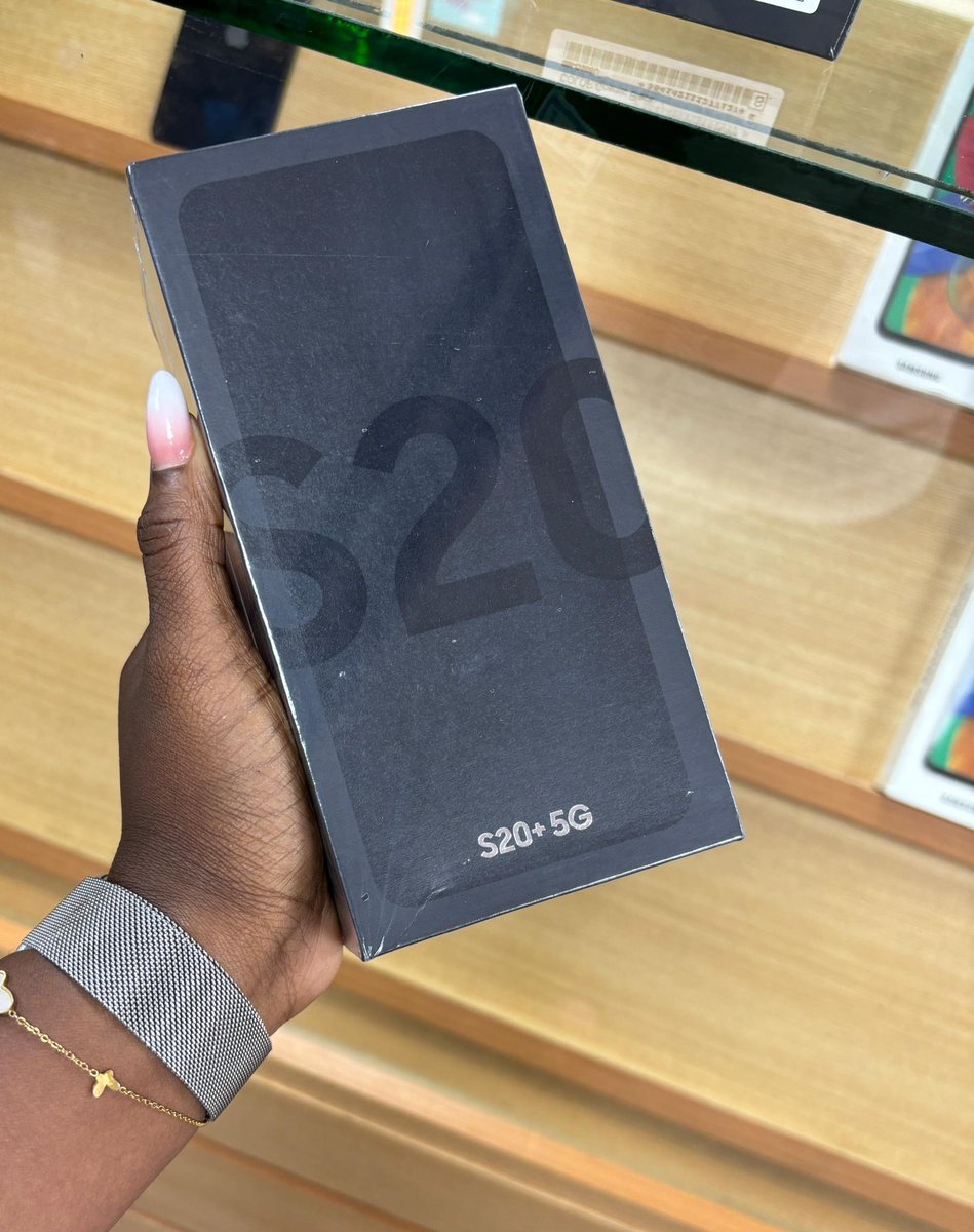 PassiTronics's tweet photo. 📱 Découvrez le Samsung Galaxy S20+ 5G 128G à un prix incroyable ! Performances puissantes, écran époustouflant et caméra exceptionnelle. Ne manquez pas cette offre ! 

Prix : 140.000 Fcfa Neuf 

Contactez-nous dès maintenant au 691 24 97 04

#Vente #Samsung #S20Plus #Promo https://t.co/gTToioriWZ