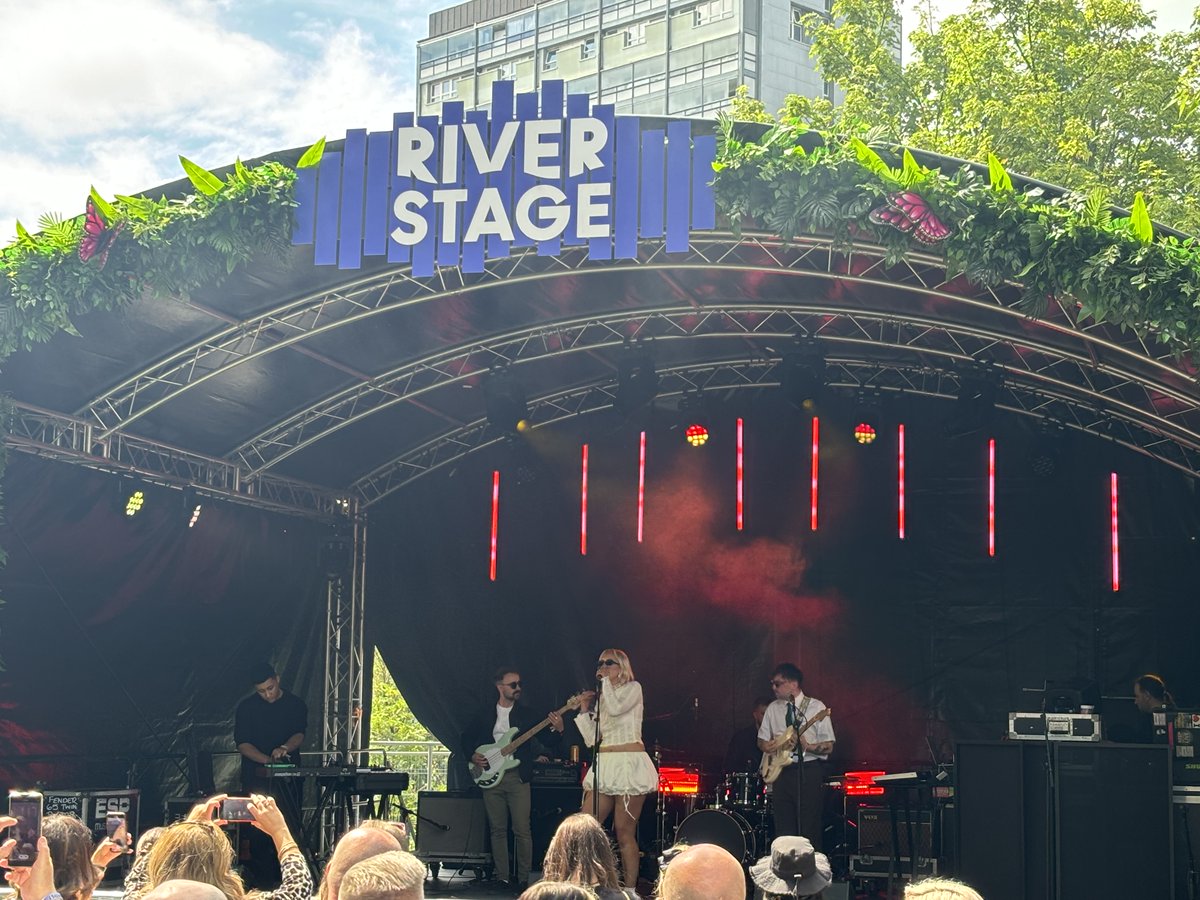 SNACK Find us elsewhere – currently inactive here (@snackmag) on Twitter photo TRNSMT 2024 Day Three: <a href="/majestypalmband/">Majesty Palm</a> , <a href="/SPRINTSmusic/">SPRINTS</a> , <a href="/alisongoldfrapp/">Alison Goldfrapp</a> , & <a href="/Kintramusic/">Kintra</a>
We sent <a href="/andysays78/">Andy Reilly</a> along to <a href="/TRNSMTfest/">TRNSMT Festival</a>
He successfully completed the weekend.
Check out his review for SNACK 💛
snackmag.co.uk/trnsmt-2024-da… TRNSMT 2024 Day Three: <a href="/majestypalmband/">Majesty Palm</a> , <a href="/SPRINTSmusic/">SPRINTS</a> , <a href="/alisongoldfrapp/">Alison Goldfrapp</a> , & <a href="/Kintramusic/">Kintra</a>
We sent <a href="/andysays78/">Andy Reilly</a> along to <a href="/TRNSMTfest/">TRNSMT Festival</a>
He successfully completed the weekend.
Check out his review for SNACK 💛
snackmag.co.uk/trnsmt-2024-da…