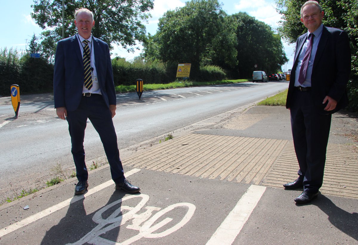 We're upgrading the crossing on the busy A513 Beaconside to make it safer for pedestrians and cyclists with local county councillors <a href="/CllrPrice/">Cllr Jonathan Price</a> <a href="/JeremyPert/">Jeremy Pert</a> 

This improvement links the new Marston Gate housing development with Parkside. 

➡️Read more here: orlo.uk/99zo6