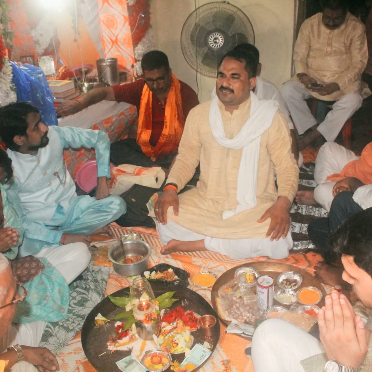 NavigatorAkashT's tweet image. ॐ श्री गणेशाय नम:
#9july
All About #tilakceremony #tilkotsav 
#AKANSHU 
@NavigatorAkashT @AnshuTi97 
#sailor #navigationofficer