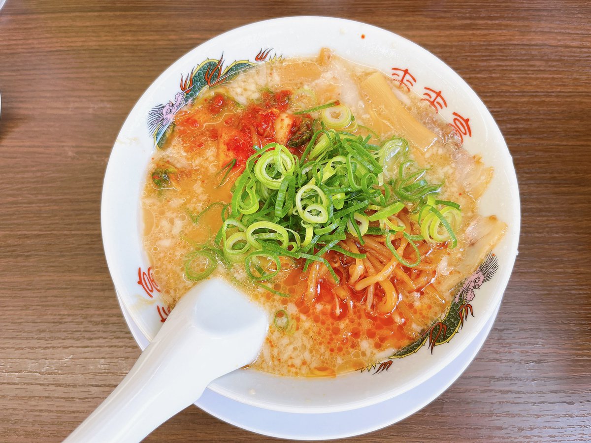 Xx94071106's tweet photo. ダイエットしたくない
毎食ラーメン食べたい

麺しか勝たん！！

関西ママさんおすすめのラーメン屋さん教えて🥺

#ダイエット仲間募集中 
#ダイエット垢さんと繋がりたい 
#ママ垢さんと繋がりたい https://t.co/FO0dRso8ZC