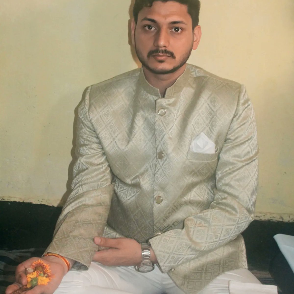 NavigatorAkashT's tweet image. ॐ श्री गणेशाय नम:
#9july
All About #tilakceremony #tilkotsav 
#AKANSHU 
@NavigatorAkashT @AnshuTi97 
#sailor #navigationofficer