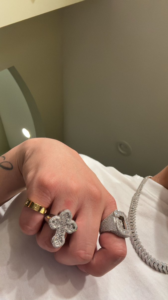 CDDP's tweet image. XVI. 🦍