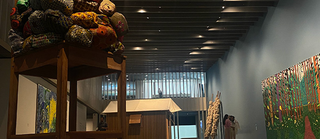 ¡Nueva crítica en nuestra web!✍️🏼

<a href="/mariaantonva27/">María Antón Valencia</a> analiza la exposición "Una invitación a Imaginar un Mundo Mejor" en <a href="/cpompidoumalaga/">Centre Pompidou Málaga</a>

<a href="/InfoUMA/">Universidad de Málaga</a> <a href="/FundacionMalaga/">Fundación Málaga</a> <a href="/HistArtUma/">Departamento de Historia del Arte UMA</a> @letrasuma
apuntesdearte.es/entradas/invit…