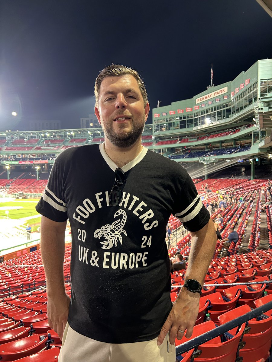 Ticked <a href="/fenwaypark/">Fenway Park</a> off my stadium bucket list last night.

<a href="/foofighters/">Foo Fighters</a> were fantastic, as always.

Amazing few days exploring Boston and the surrounding areas.