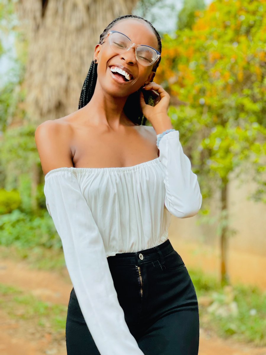 Mafigi1Patricia's tweet photo. Moisturised
Happy
In my lane
Loyal to my goals
Ambitious
Focused
Flourishing♥️ https://t.co/2pKouKlfGp