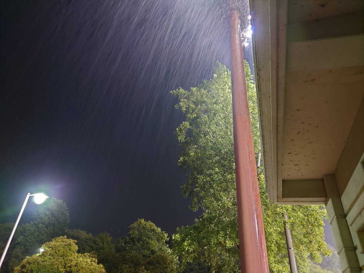 uuob_bbc1957's tweet photo. 活動報告　7/20（土）
オープン戦　Againbaseballclub様
◯15-4（８回雷雨のため打ち切り）
水海道球場
猛暑からの雷雨。試合ができたことに感謝。Again様お世話になりました🙇 https://t.co/oFwxsRhgSk