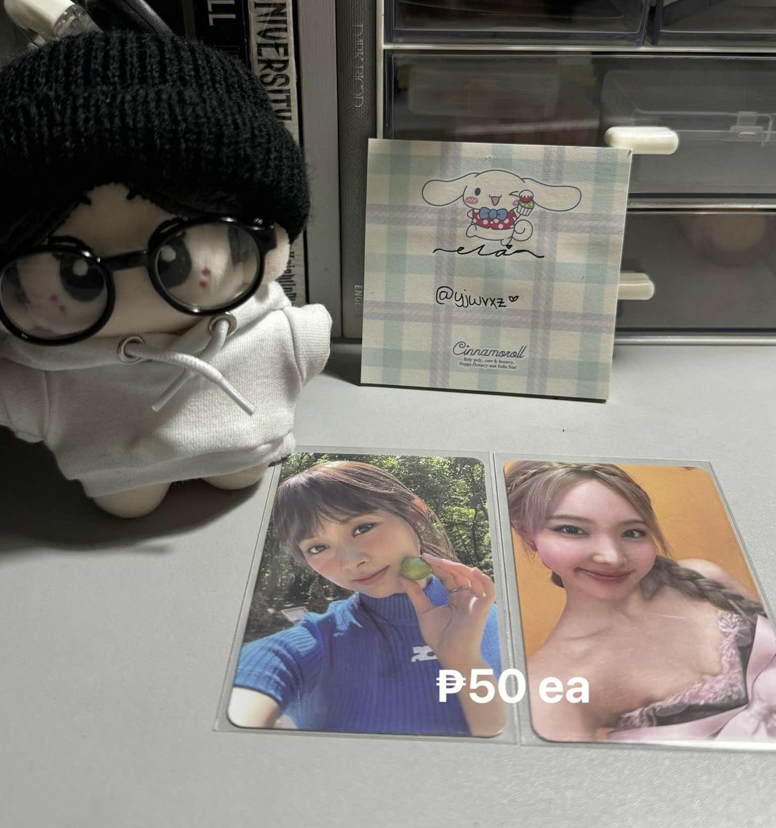 akiryaii's tweet photo. wts lfb, twice photocards and uns album. — ₱ in pic.

— payo, 2 days dop.
— all mint ex love dive album.
— x impa, no rush shipping. https://t.co/Ak7keCE6It