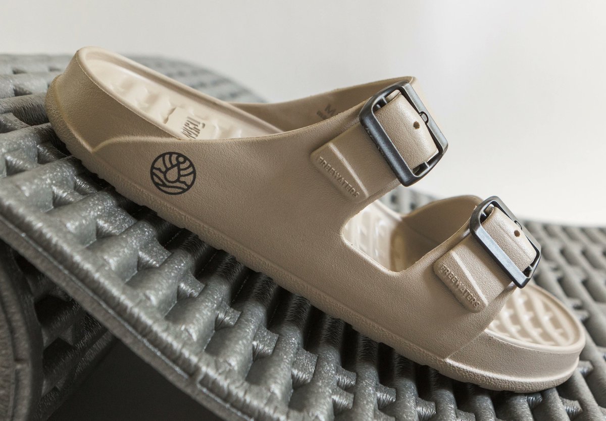 zt_ftn_en's tweet photo. @Freewaters_jp The American-born brand "FREEWATERS" is a footwear brand that focuses on the comfort often problematic with sandals. 

Their uniquely developed EVA footbed not only provides excellent cushioning but also firmly supports the feet, thus reducing fatigue. https://t.co/f6aJC5dbqq