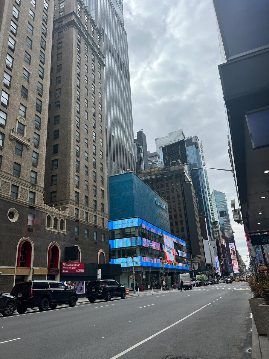 Laughingpearw's tweet image. I like this kind of weather, a little rain, just enough to not need an umbrella