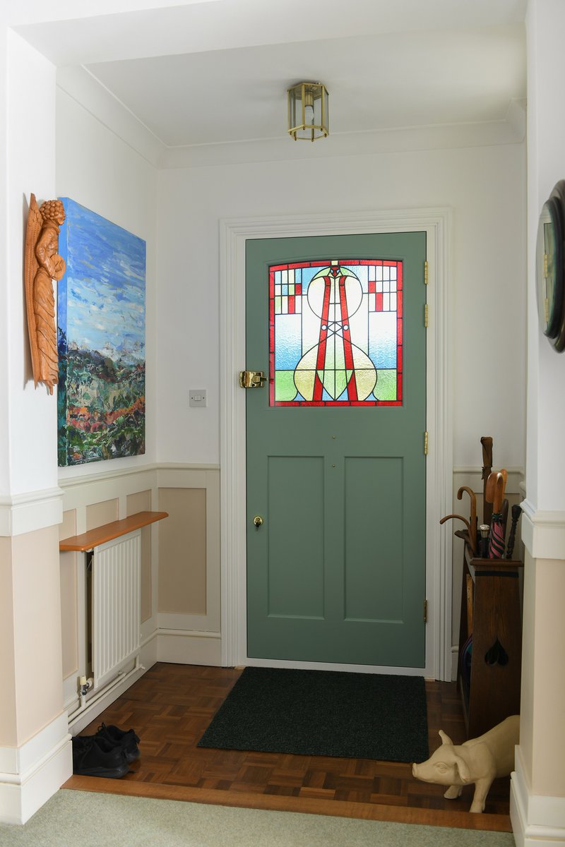 SashWindowUK's tweet photo. At The Sash Window Workshop, we manufacture and install all styles of timber front doors.

We work closely with you to ensure that the design meets your exact requirements.

To replace your doors, call us on 01344 868 668!
https://t.co/eKNcE0jjFE

#TimberDoors #Doors #FrontDoors https://t.co/cLJHy7W837