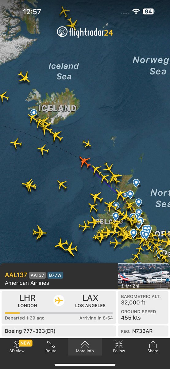DESTINATION HNL 🌺
Hey folks 👋🏻 just checking-in from FL320 on <a href="/AmericanAir/">americanair</a> AA137 - Seat 22J with mega leg-room 💺 whilst GP’s squeezed into 21 L 😂 update when we get to LAX 🛬