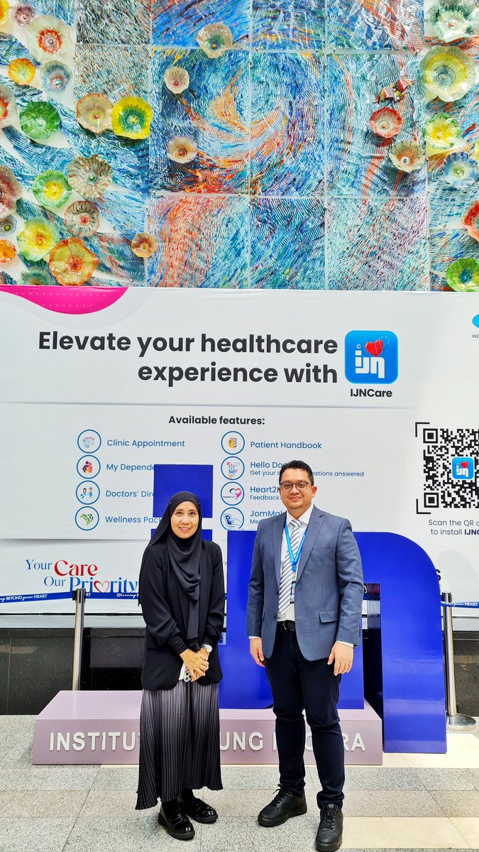 Thank you kak long <a href="/rafidah72/">Dr Rafidah Abdullah</a> for coming to support our event. Been in <a href="/MedTweetMYHQ/">MedTweetMY</a> for 3 years, berapa kali jumpa in person, boleh kira dgn jari.

Thank you for figthing for the parallel pathway alongside <a href="/DrHirman/">Dr Hirman Ismail</a> <a href="/khairul_hafidz/">Khairul Hafidz</a>  👍