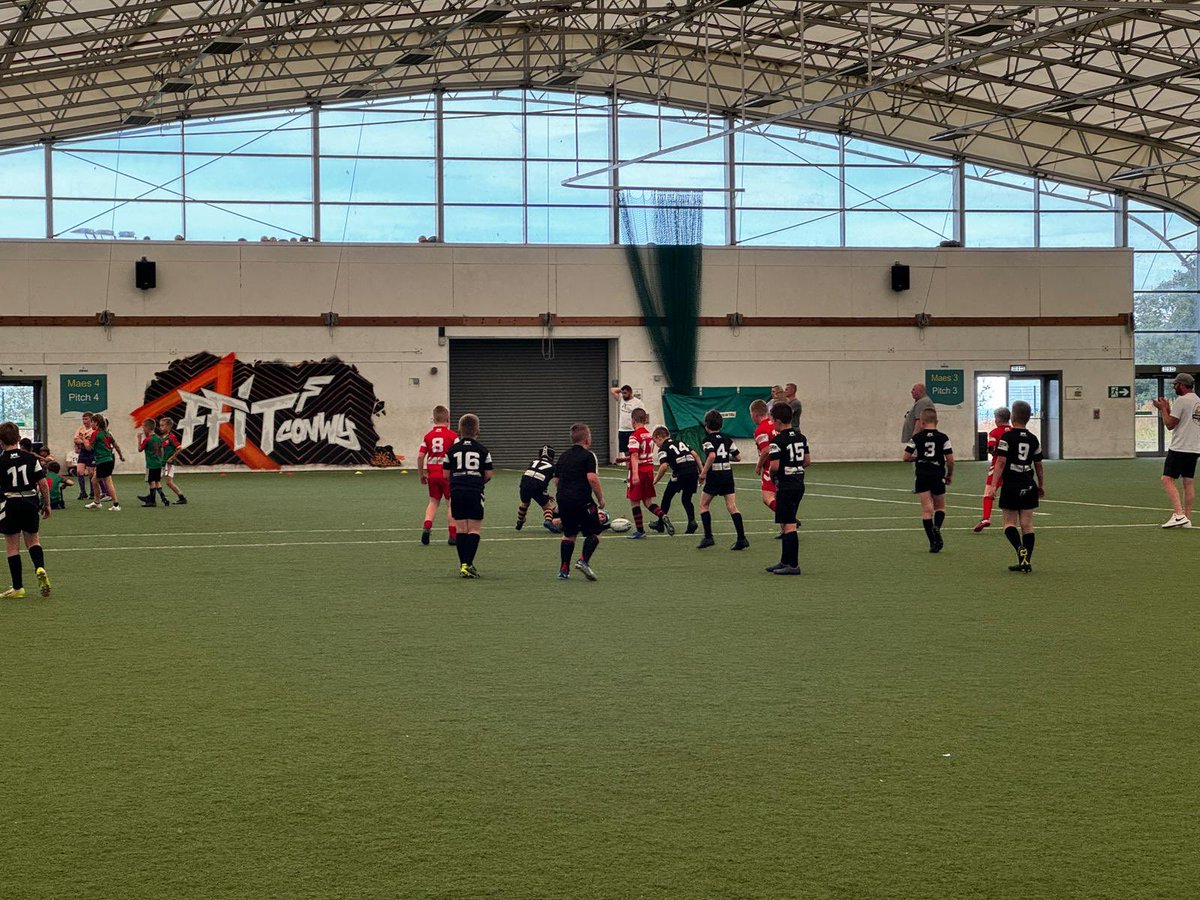 ⚫️🟡 Women &amp; Mini Crusaders 🟡⚫️

Fantastic Pre-match engagement from the foundation at yesterdays Men’s game Vs Hunslet with the Mini-Crusaders and Women’s both playing games! Wonderful to see so much Rugby League engagement across North Wales.