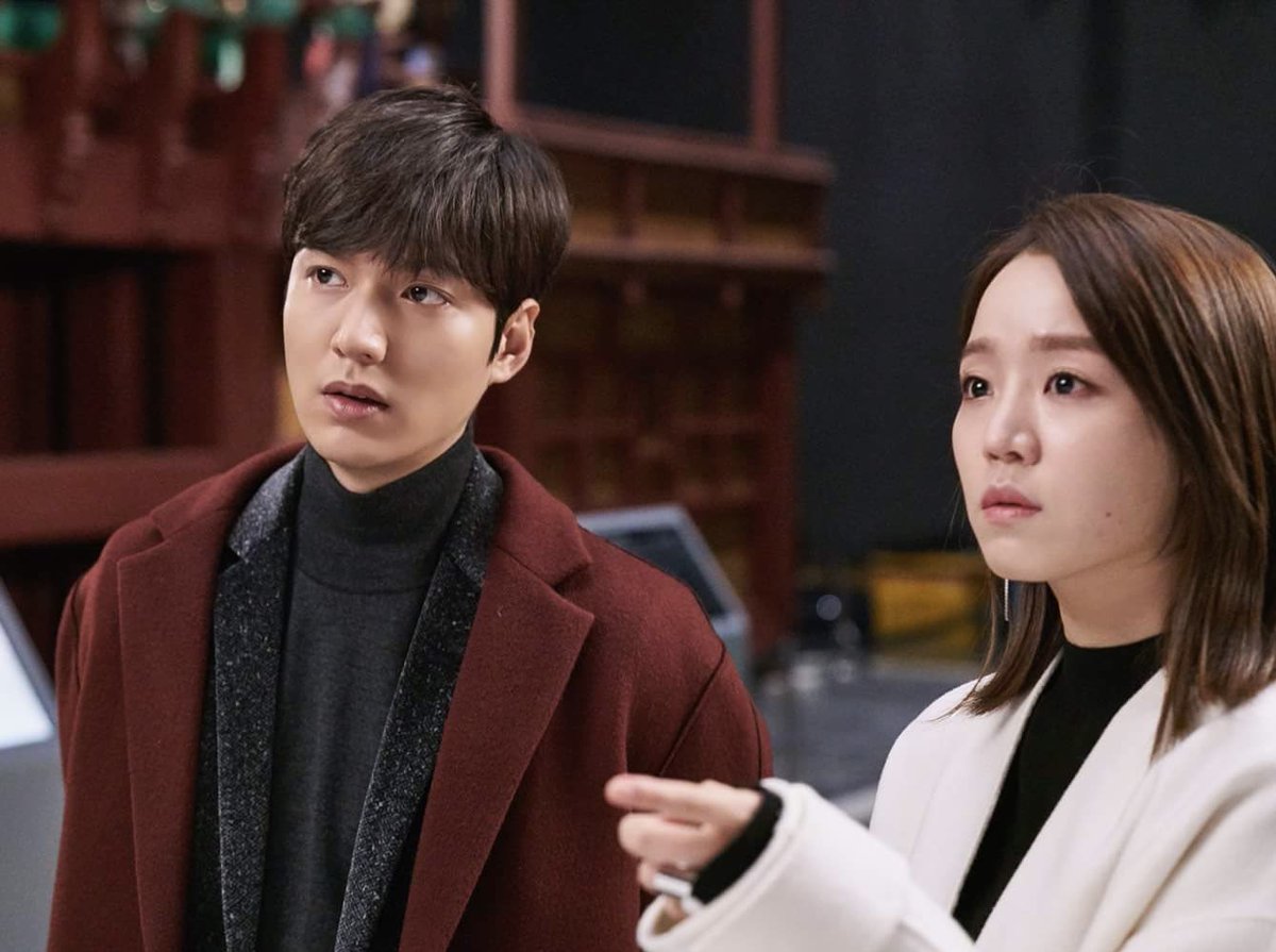___lucian___'s tweet photo. The pairing that never was lol ๐ #TLOBS #TheLegendoftheBlueSea.. will we see them again?! ๐ค
#์ ํ์ #์ ํด์ #shinhaesun
#์ด๋ฏผํธ #leeminho https://t.co/lsoKtakIwK