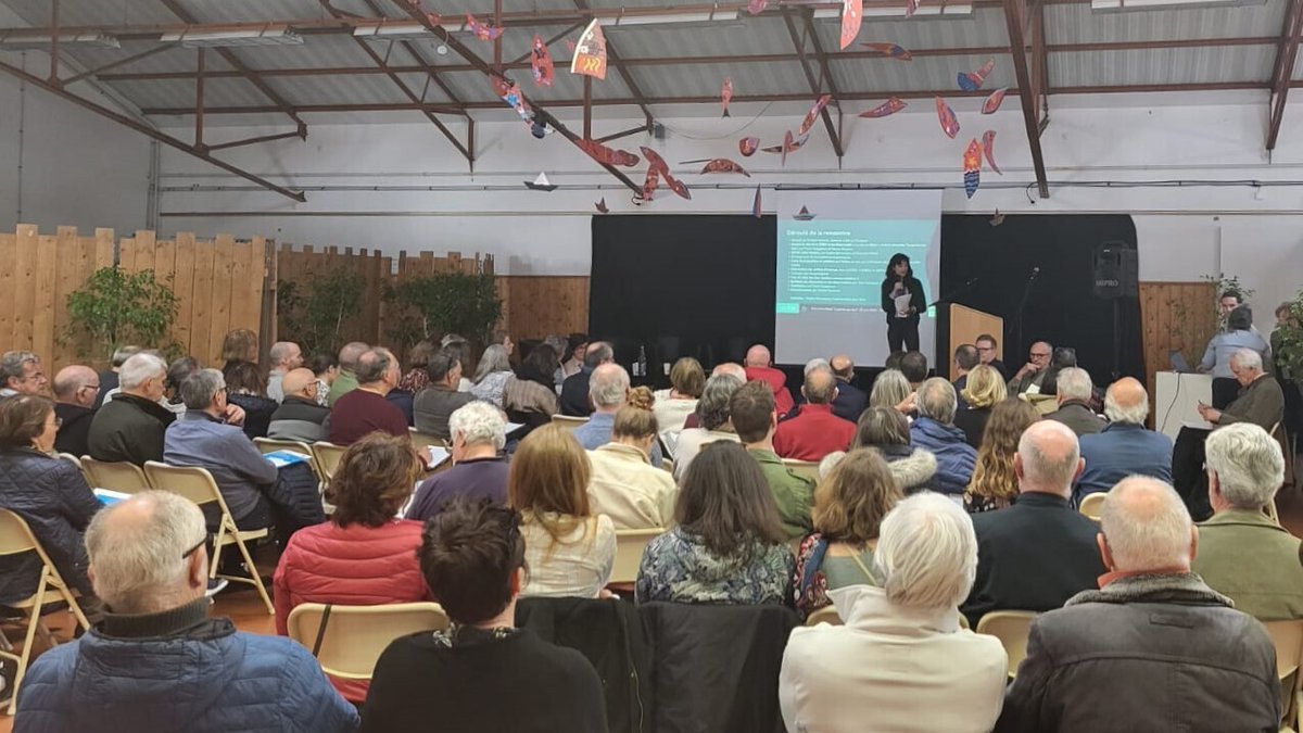 📉💡Découvrez l'étude complémentaire « La parole aux élu·es » : retour d’expérience de 13 élu·es &amp; acteur·ices impliqué·es dans le parc éolien en mer du banc de Guérande :
🔹 Ce qui a marché
🔹 Ce qui n'a pas marché
🔹Recommandations

👉swll.to/Etude-RETEXEol…

#LaMerEnDebat