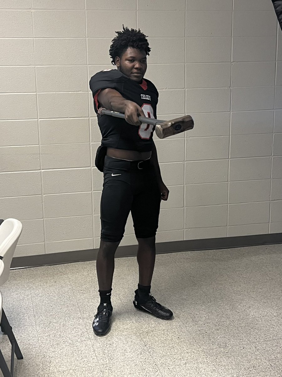 Senior Media Day means we are getting close! 1 month away from kickoff! <a href="/RecruitTrojans/">Recruit Muscle Shoals</a>