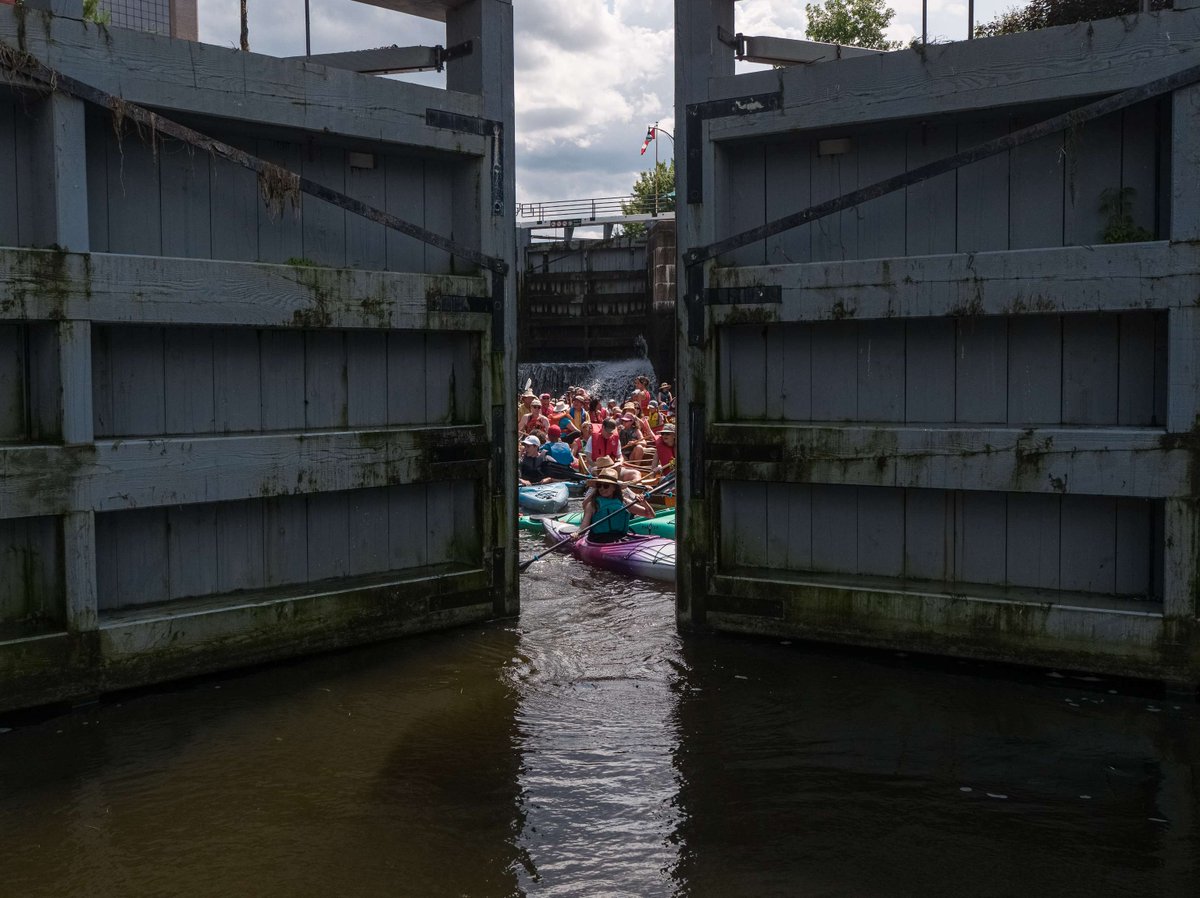 RideauCanalNHS's tweet photo. THANK YOU 🙏 to the almost 150 paddlers that helped us pack 87 canoes and kayaks into Hartwells for #LockNPaddle 2024. 🛶 

Thank you for making this event such a great success! 😊

📷: Justen Soule / @ParksCanada https://t.co/daldENvBpx