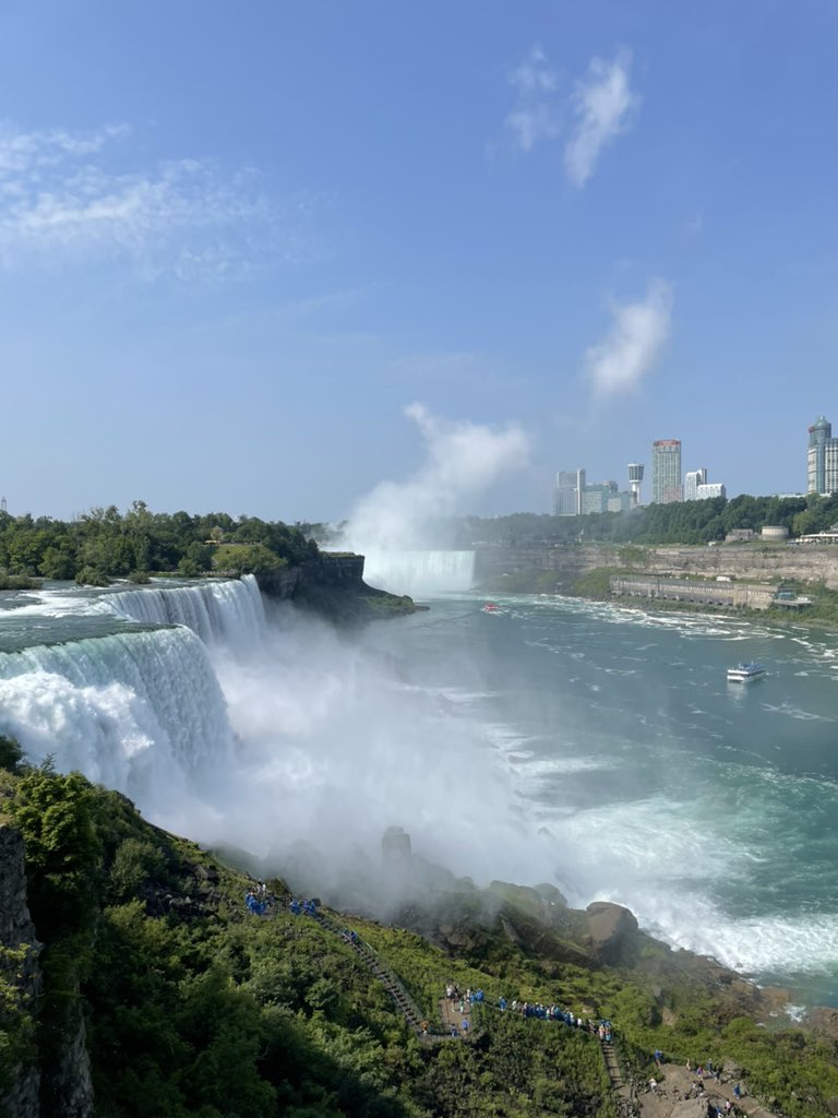 _malsaqer's tweet photo. Niagara Falls https://t.co/ppy3GPzarT