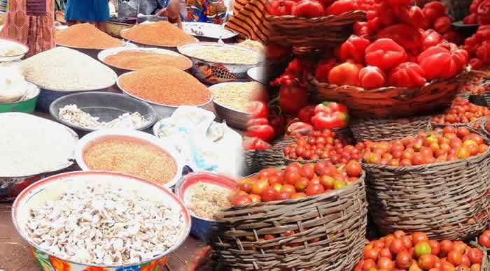 For 3 weekends, <a href="/Agtrade_ng/">Agricultural Trade Information</a> will support Nigerians with FREE foodstuffs.

With the situation of the country, this is a laudable gesture from <a href="/Agtrade_ng/">Agricultural Trade Information</a>.

Here is how you can be a recipient 👇

1. Follow <a href="/AgTrade_ng/">Agricultural Trade Information</a>
2. Retweet their pinned post.
3. Comment on their pinned post