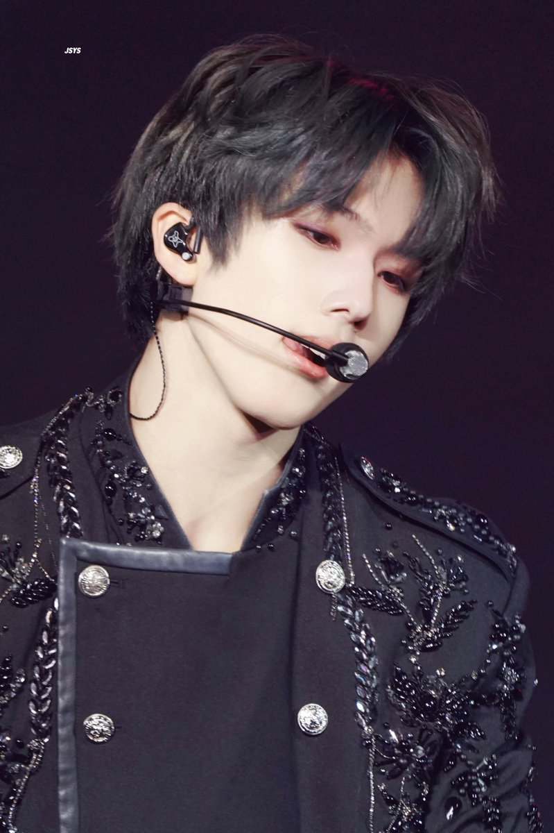 지폐 tweet media
