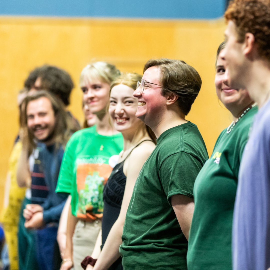 Want to study Drama or Acting at University? Limited spaces remain for our 18 -25 Summer School. Sessions include Industry Insights &amp; Audition workshops with Jenny Stephens and casting at the RSC with Charlotte Sutton, Head of Casting.

Book your place ➡️rsc.org.uk/learn/young-pe…