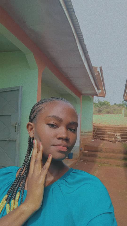 Je suis:
🇨🇲:Bassa/ewondo 
...