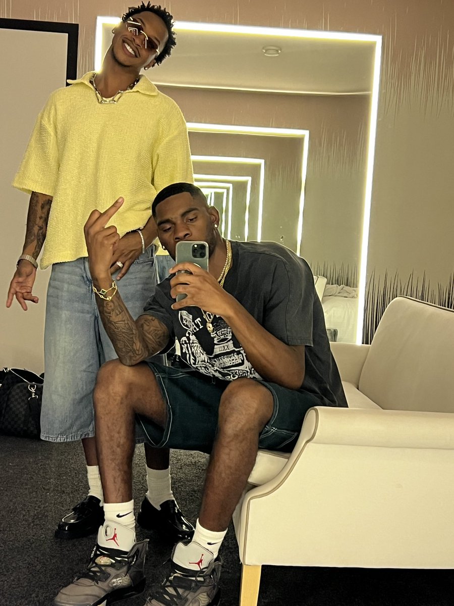 𝔹𝕚𝕘 𝕊𝕒𝕞 tweet media