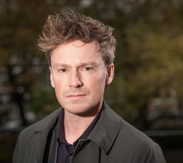 Stelling: Sander Schimmelpenninck is een SMERIGE elitaire linkse OPHITSER! 

Doe een ♥️ &amp; RT als je het eens bent!