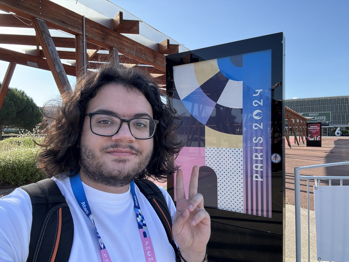 Rafael (@reefobs) on Twitter photo Working on the <a href="/Paris2024/">Paris 2024</a> Olympics & Paralympics over the next month as a graphics operator
Incredibly excited 🤩 Boxing up first! Working on the <a href="/Paris2024/">Paris 2024</a> Olympics & Paralympics over the next month as a graphics operator
Incredibly excited 🤩 Boxing up first!