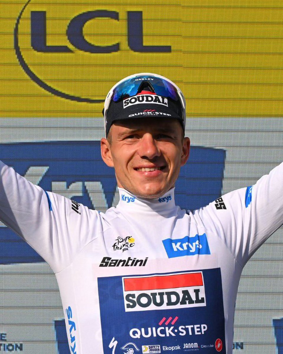 6Dnutrition's tweet photo. CONGRATULATIONS!
GC Podium & Maillot Blanc Winner!!! 🤍🇫🇷
We sure know how @EvenepoelRemco kept his head cool during one of the most beautiful races of the year.
#6dSportsNutrition #SportsIce #SportsSeries #Wolfpack #Inspiredbyathletes #Drivenbyscience #TDF24 https://t.co/pSBX5h5T0h