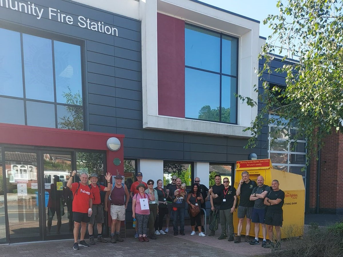 StaffsFire's tweet image. A massive congratulations to our amazing firefighters and staff who completed a 100+ mile sponsored walk this weekend, finishing at our headquarters in Stone on Sunday! 🥳 

They did it to raise money for The Fire Fighters Charity. Well done to everyone involved 👏