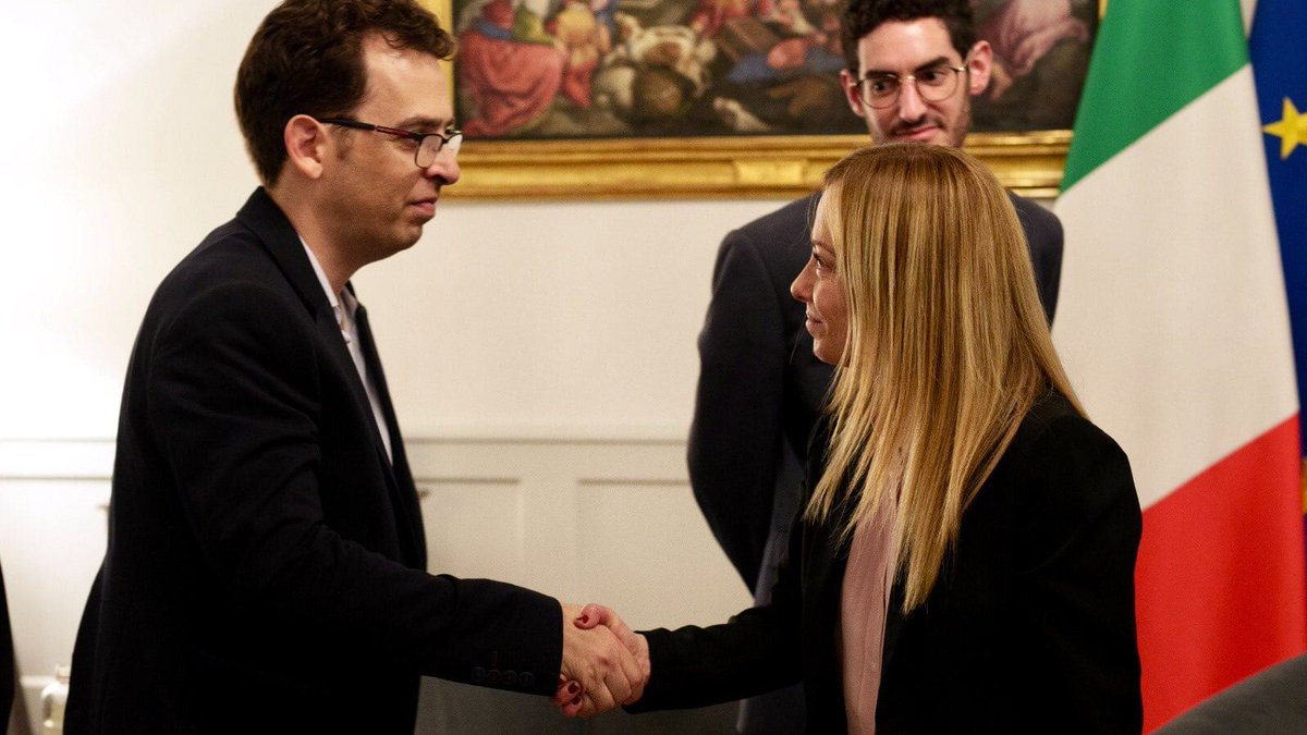 Alon Bar tweet media