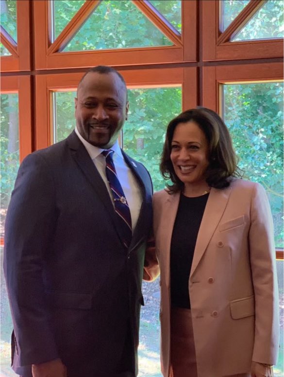 ct_state's tweet photo. Good morning friends,

“Let’s be ALL IN! When else will we, as a nation, have an opportunity to elect a woman as our next president? Let’s stand together and not waver! She has the experience. She has done the work.

Experience matters!
Let’s continue the work! https://t.co/bmxQZISzMJ