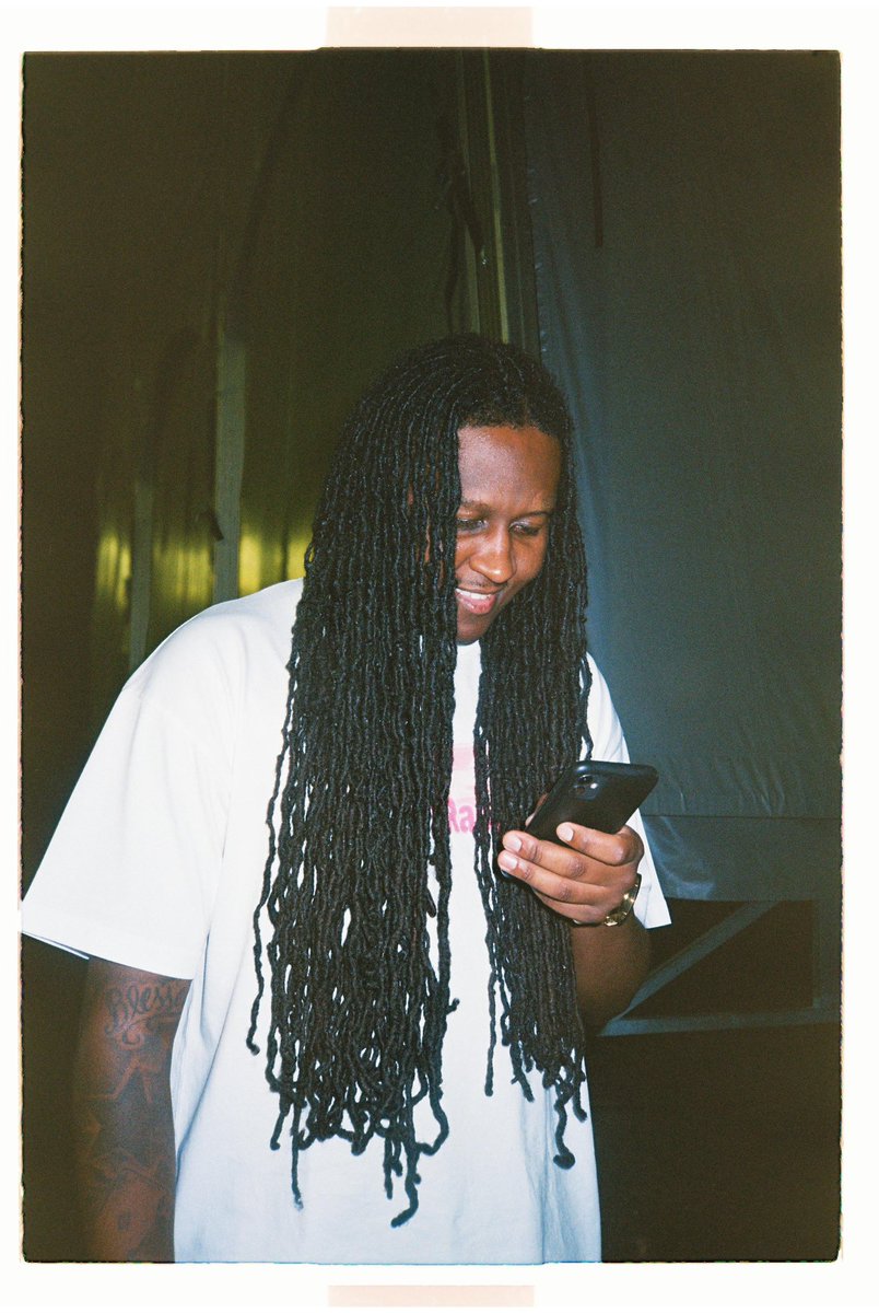 📞