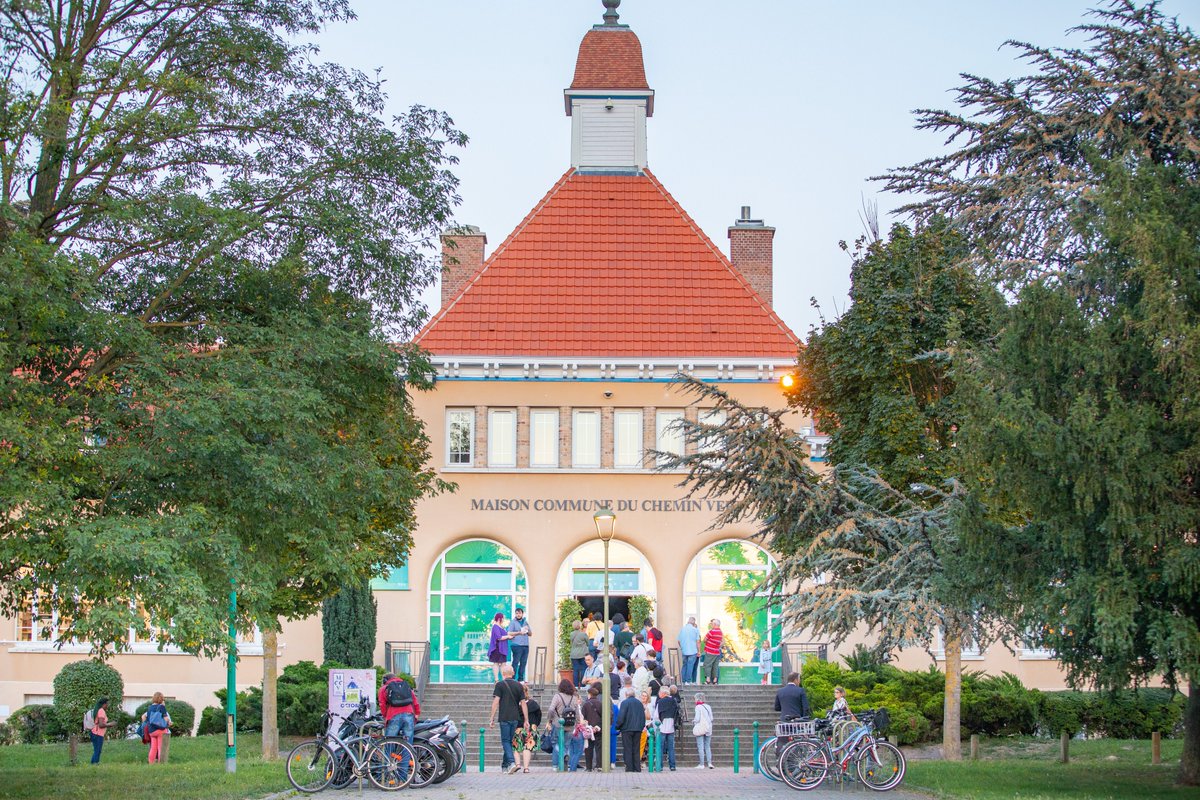 📢 La ville de Reims lance une #enquête auprès de ses habitants afin de connaître leur opinion sur les lieux et évènements culturels de la Ville.
➩ Pour donner votre avis (anonyme), c’est par ici : bit.ly/4bSD51I
#Culture