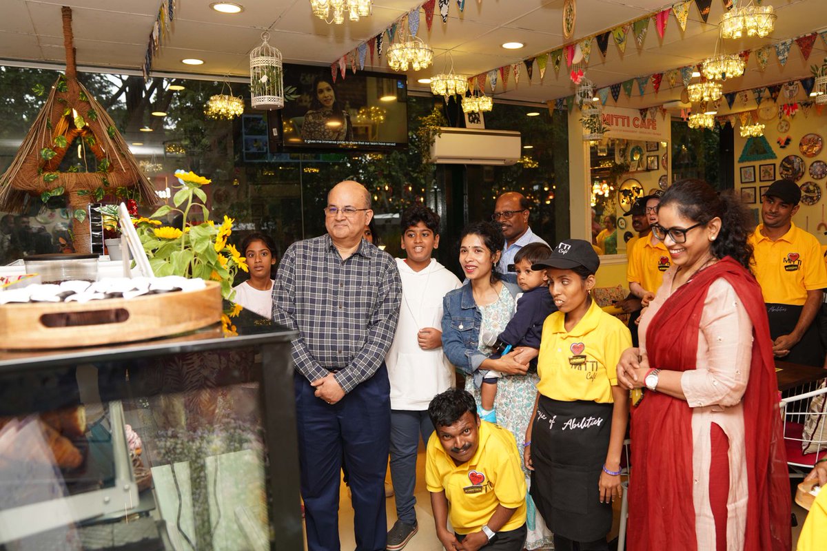 iimb_official's tweet photo. Mitti Cafe now at IIMB!
@nsrcel -incubated Mitti Cafe, today, has 35+ outlets in institutions, including Rashtrapati Bhavan &amp; Supreme Court of India. Managed by people with disabilities, it champions economic independence and inclusivity for differently abled persons. https://t.co/LWuOa6Tl5j