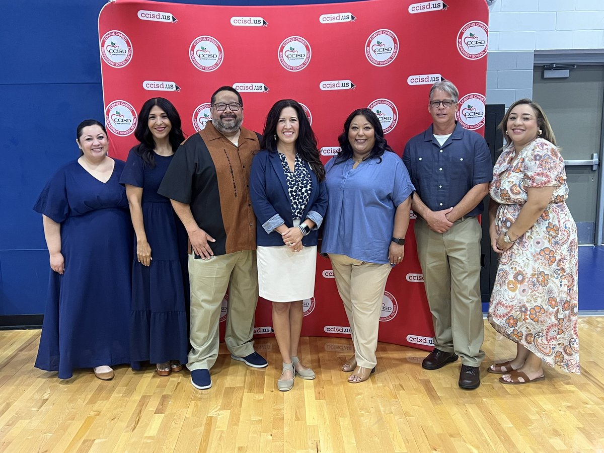 Jenifer Guerra (@tbms_guerra) on Twitter photo Ready to RISE together! Ready! Set! Go! #CCISDSLC2024 <a href="/CCISD/">CCISD</a> <a href="/TomBrowneCC/">Tom Browne Middle School</a> <a href="/MSChavez_AP/">Senette Chavez</a> <a href="/DRamirez1197/">Danny Ramirez</a> Ready to RISE together! Ready! Set! Go! #CCISDSLC2024 <a href="/CCISD/">CCISD</a> <a href="/TomBrowneCC/">Tom Browne Middle School</a> <a href="/MSChavez_AP/">Senette Chavez</a> <a href="/DRamirez1197/">Danny Ramirez</a>