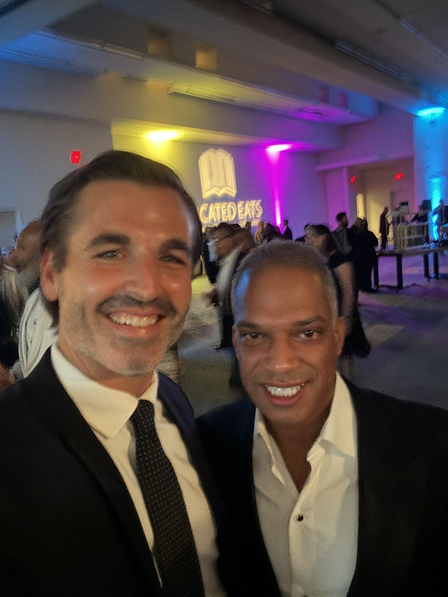 KevinRappDC's tweet image. With over 20 years in the restaurant industry, I know firsthand the dedication it takes to keep it running smoothly.
Great to see my old friends, John Grace, General Manager @oldebbitt and Dave Moran, Director of Operations @clydes_restaurant group at the @ramwdc RAMMY Awards.…