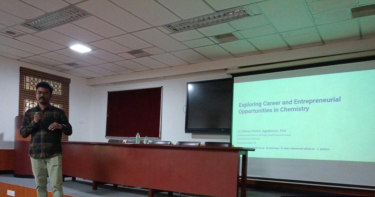 Just had an amazing day visiting my alma mater PSG College of Arts and Science, Coimbatore, India coand delivering an invited talk! It was great to be back and share my journey with current students. Feeling nostalgic and inspired! #BackToCampus #InvitedTalk #AlmaMater #grateful