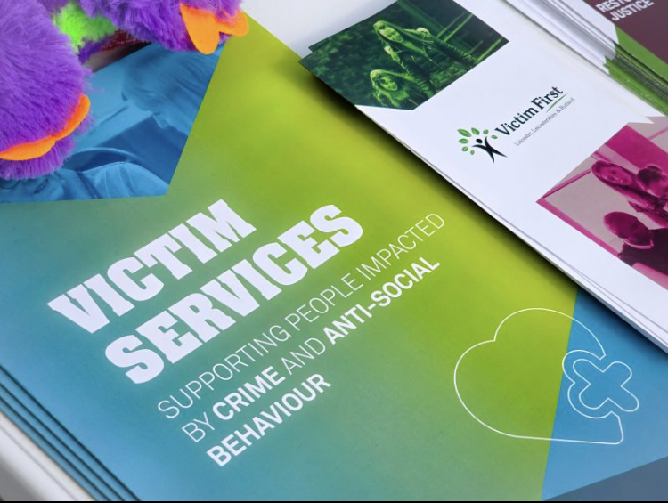 Victim1st's tweet photo. Victim First had an amazing time at the @parks_hub Summer Extravaganza! We were thrilled to be a part of this fun and interactive event, connecting with other professionals and people in the community.
#VictimFirst #VictimSupport #WeAreCatch22
@leicsPCC @Catch22 https://t.co/nr1uUIkTHP