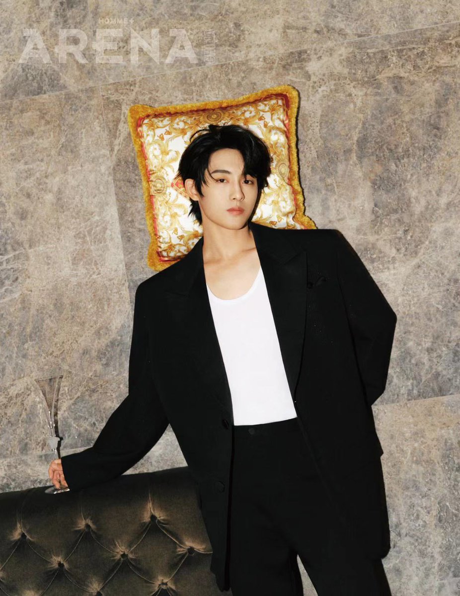 OneilyMusic's tweet photo. WINWIN of NCT amazes for Arena Homme China. https://t.co/Lwih2v0Y46