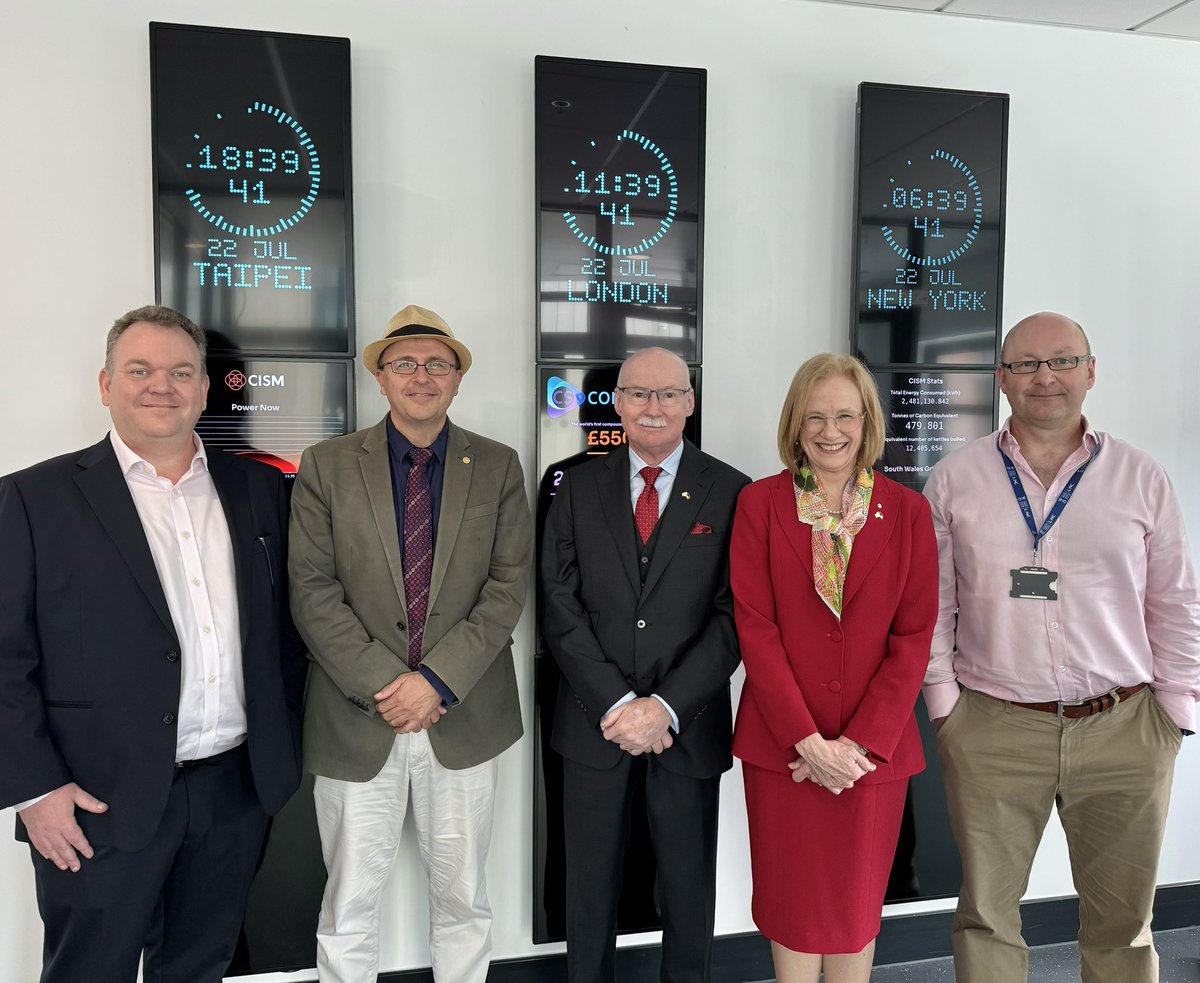 QldGovernor's tweet image. Centre for Integrative Semiconductor Materials, Swansea University Bay Campus
The Vice-Regal couple have visited the Centre for Integrative Semiconductor Materials, at Swansea University Bay Campus, part of #CSconnected – the world’s first compound semiconductor cluster.…