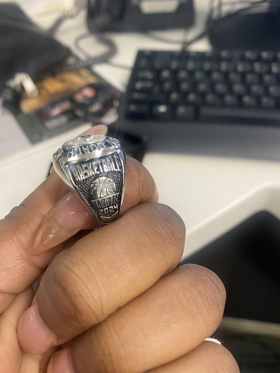 Thank you <a href="/NCCoachesAssn/">N.C. Coaches Assn.</a> for My State Championship ring🔥🔥🔥 #2024 #Rolesville #LadyRams ❤️🏆🖤 #4A #WBball #NC #Warren #444